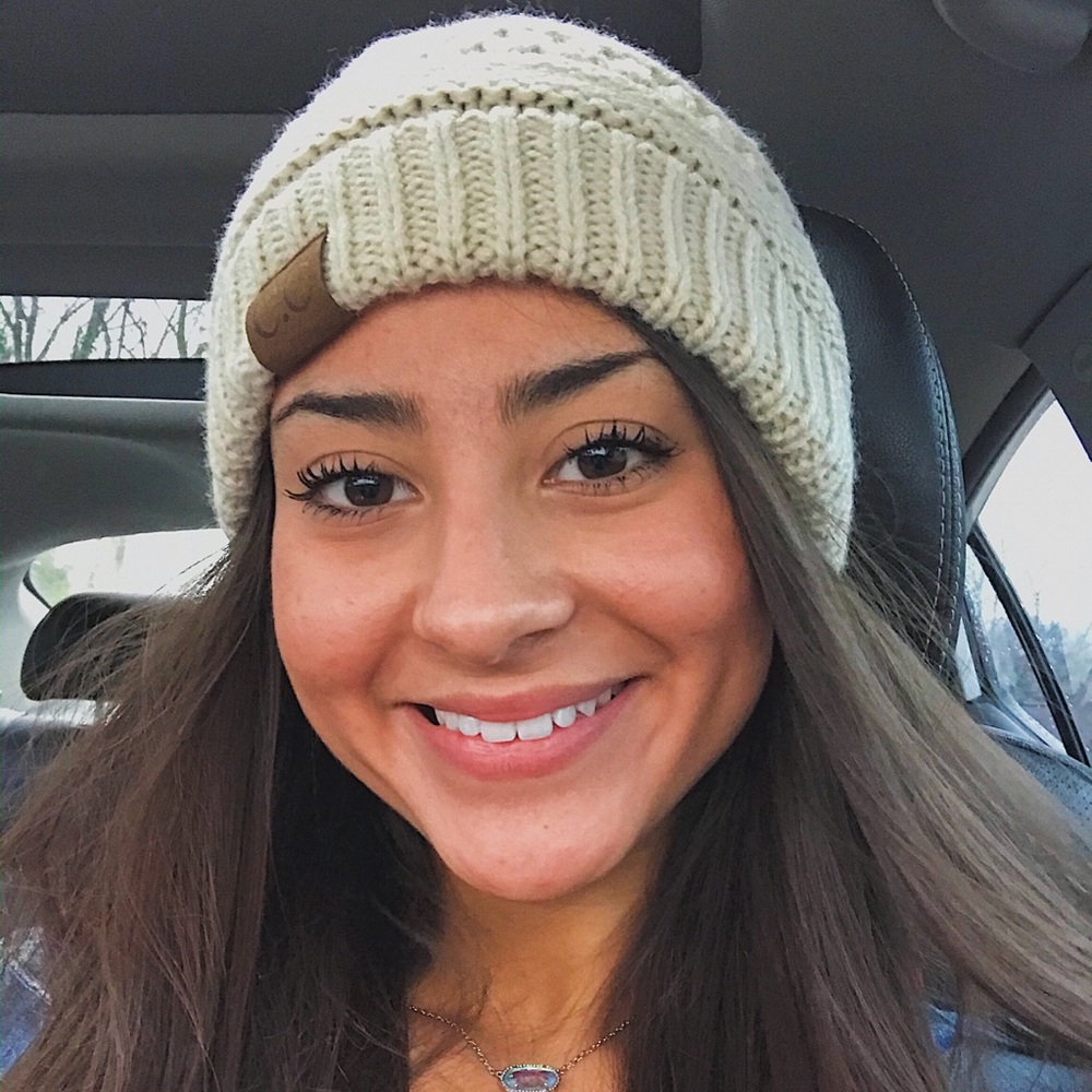 Meet your Posher, Jasmine